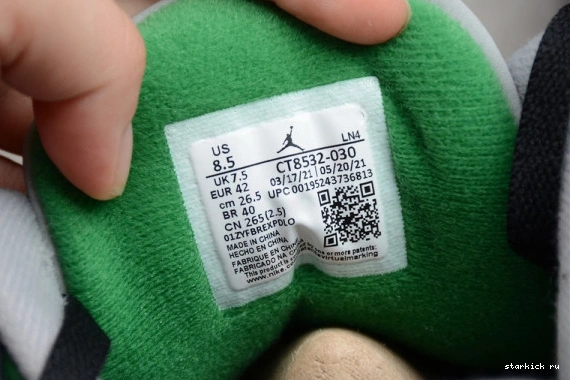 CT8532-030 Jordan Air Pine 3 Green CT8532-030 0709